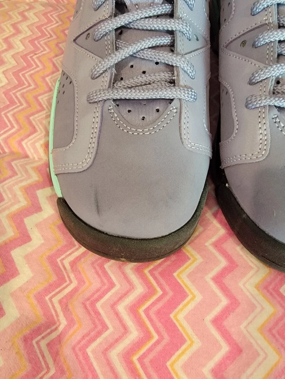 Air Jordan 6 Retro Green Glow GS Wolf Grey Mint 543390-005 Size 7Y
